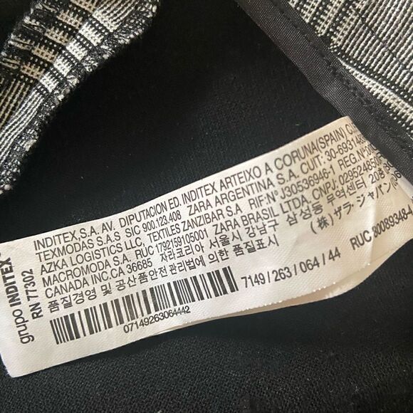 Zara Woman size 12 Black White Stretch Plaid Cropped Pants Work Business Attire - Picture 13 of 13